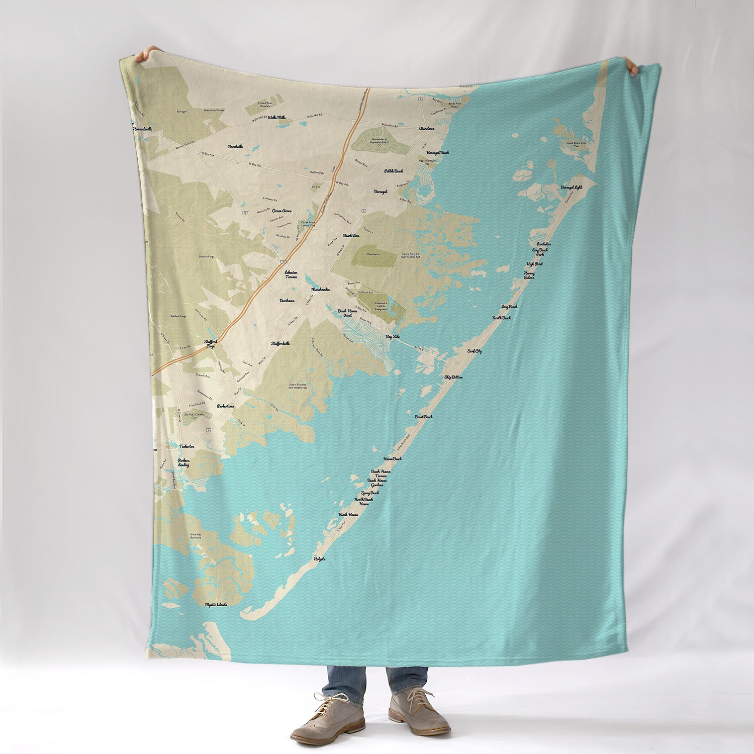 Ship Bottom (Barnegat Light to Beach Haven),NJ Vintage Modern Wave Blanket